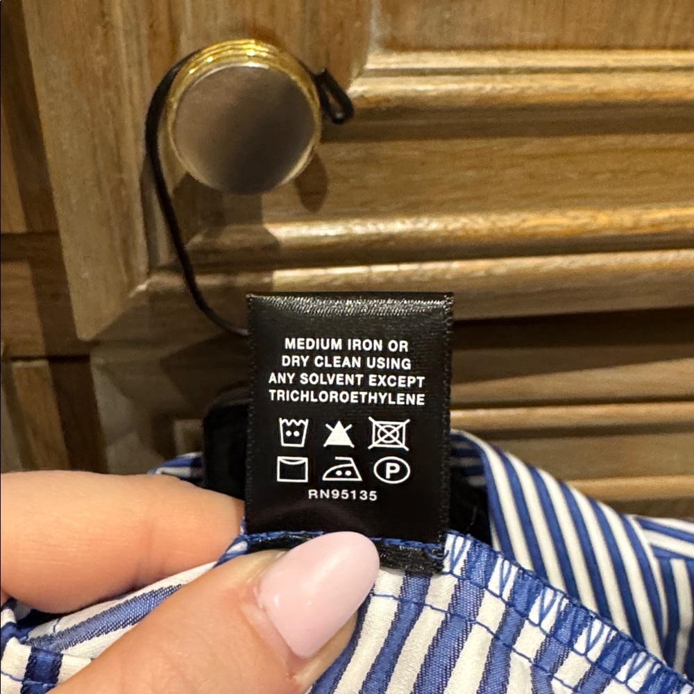 Lafayette 148 New York Blue Striped Button Down Shirt NWT - Picture 8 of 8